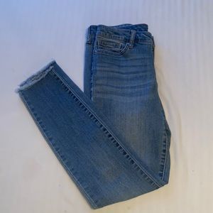 WOW!! Fantastic Deal 🤗 Crown & Ivy Skinny 4R Jeans